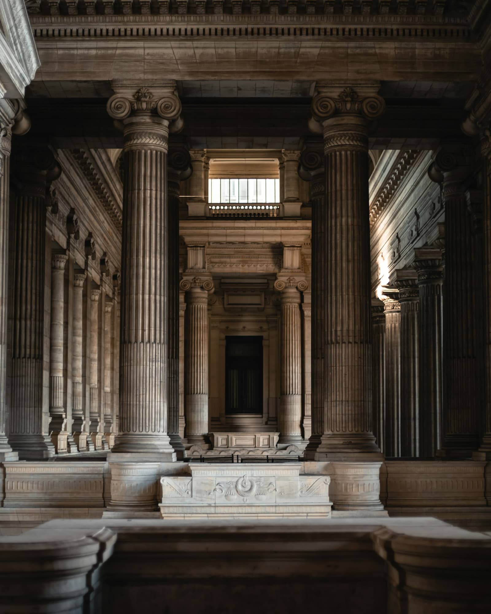 Stone columns inside a courthouse